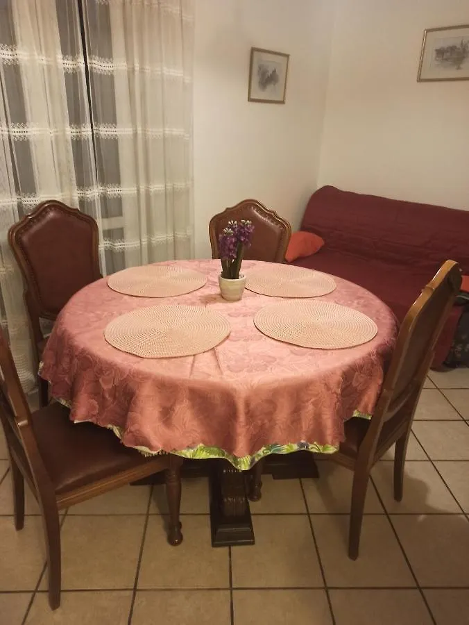Appartamento Seaesta Al Lungolago Porlezza 0*,  Italien
