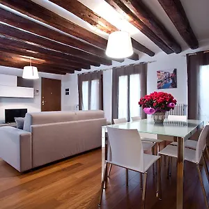 Good Wine Apartment Venedig