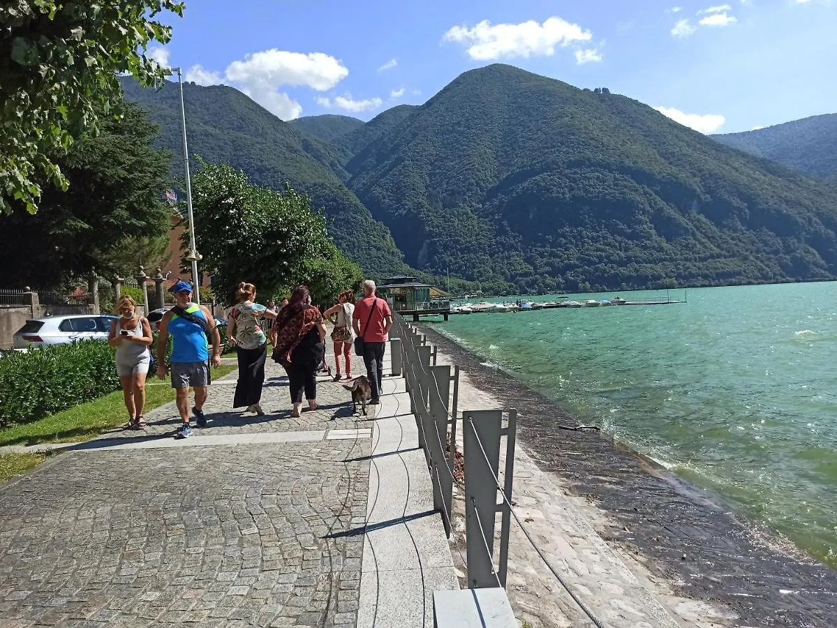 Apartment Appartamento Seaesta Al Lungolago Porlezza Italy