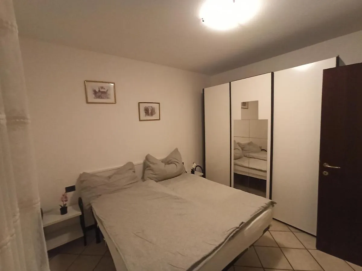 Appartamento Seaesta Al Lungolago Porlezza 0*,